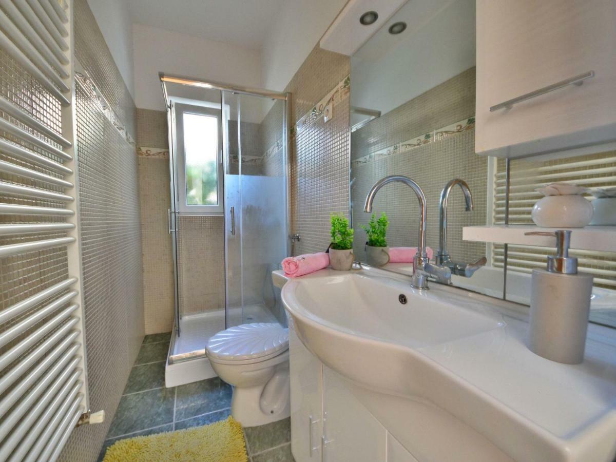 Apartment Karlo By Interhome Rukavac  Экстерьер фото